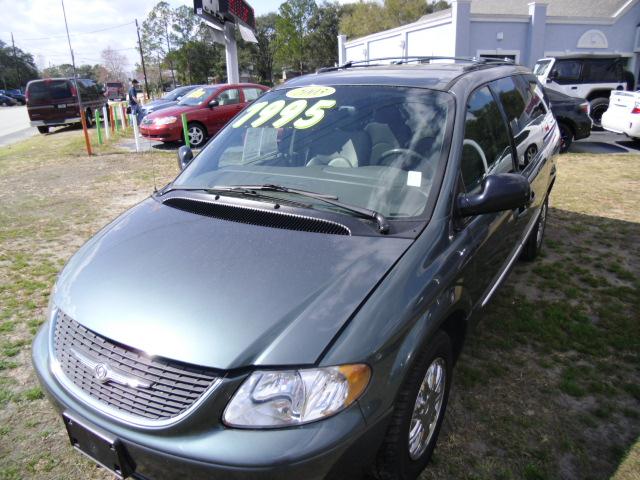 2003 Chrysler Town and Country for sale