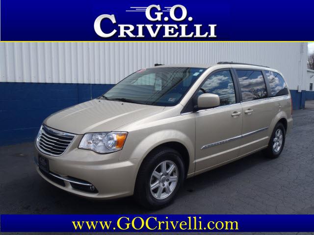 2011 Chrysler Town & Country for sale
