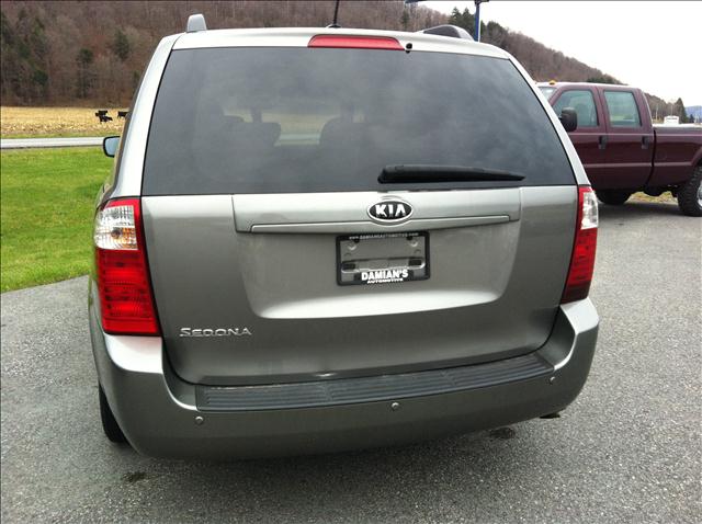 2010 Kia Sedona LX LWB For Sale In HAMILTON NY - DAMIAN'S AUTOMOTIVE