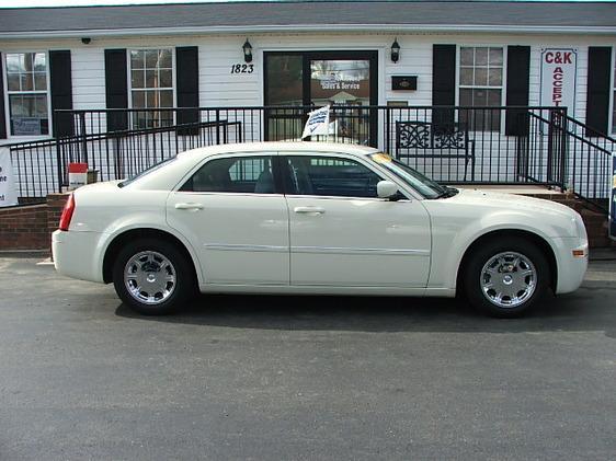 2006 Chrysler 300 for sale