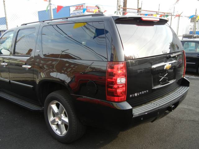 2008 Chevrolet Suburban for sale