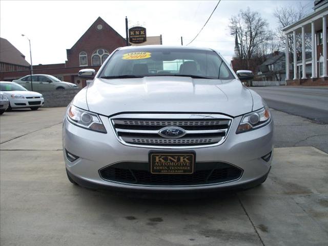 2010 Ford Taurus