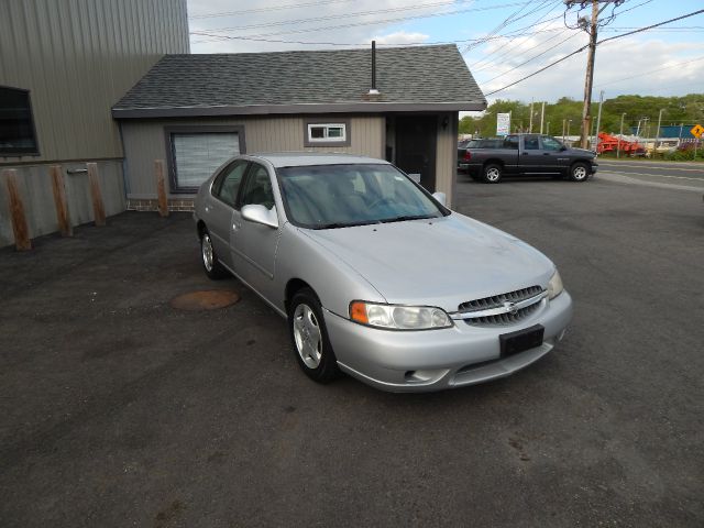 2000 Nissan Altima