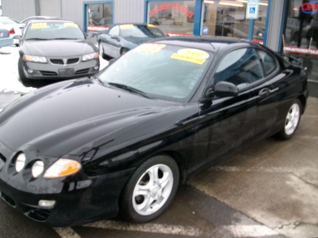 2001 HYUNDAI TIBURON BASE, ...