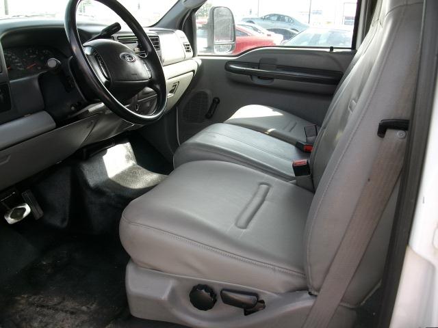 http://cimages.carsforsale.com/214357/21379DF2-BDC7-4121-A028-22456613FFB0_4.jpg?dt=041220121200