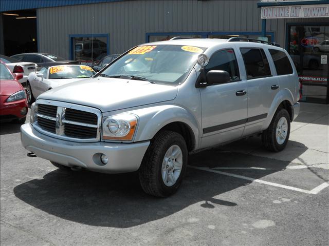 2006 DODGE DURANGO SLT, silver, ...