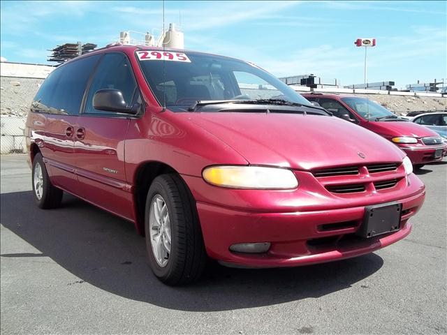 1998 DODGE GRAND CARAVAN SE, red, ...