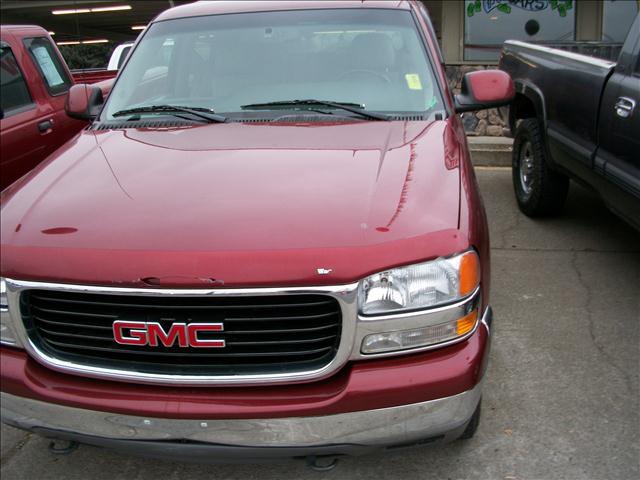 2003 GMC YUKON XL SLE, maroon, call ...