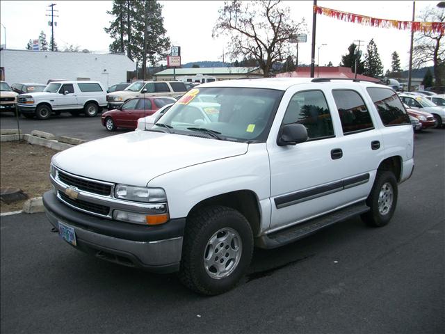 2004 CHEVROLET TAHOE LS, white, ...