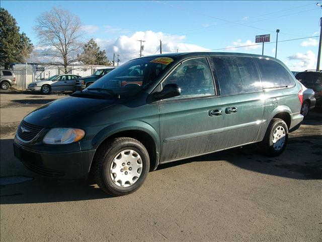 2001 CHRYSLER TOWN AND COUNTRY LX, ...