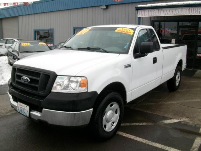 2005 FORD F150 STX; XL; XLT, white, ...