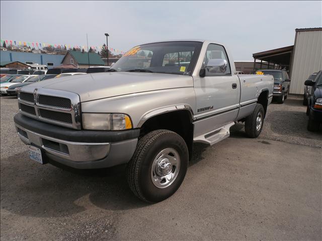 1997 DODGE RAM 2500 BASE, silver, ...