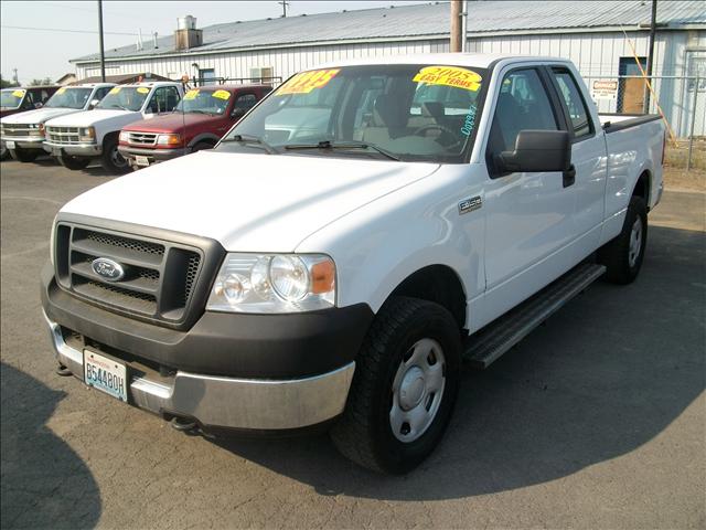 2005 FORD F150 STX, white, nice ...