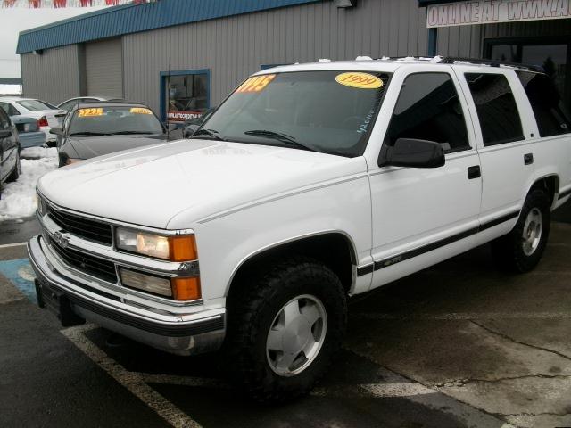 1999 CHEVROLET TAHOE BASE; LS; ...