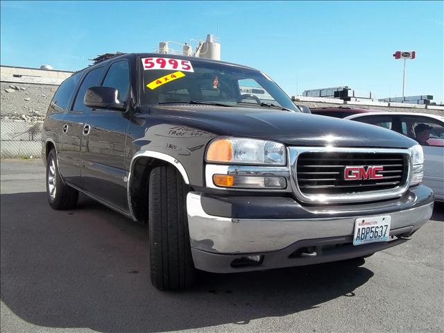 2001 GMC YUKON XL SLE, black, come ...