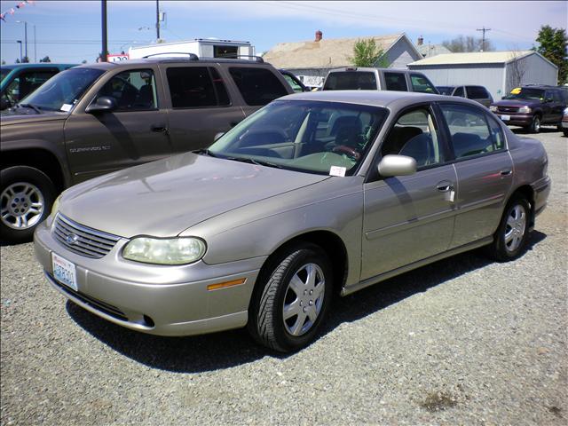 1998 CHEVROLET MALIBU BASE, gold, ...