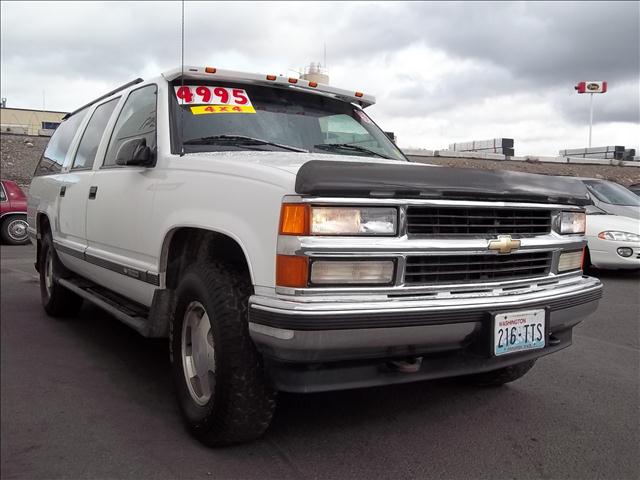 1996 CHEVROLET SUBURBAN BASE, ...