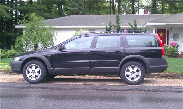 2001 Volvo V70 XC for sale