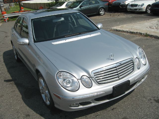 2006 Mercedes-Benz E-Class