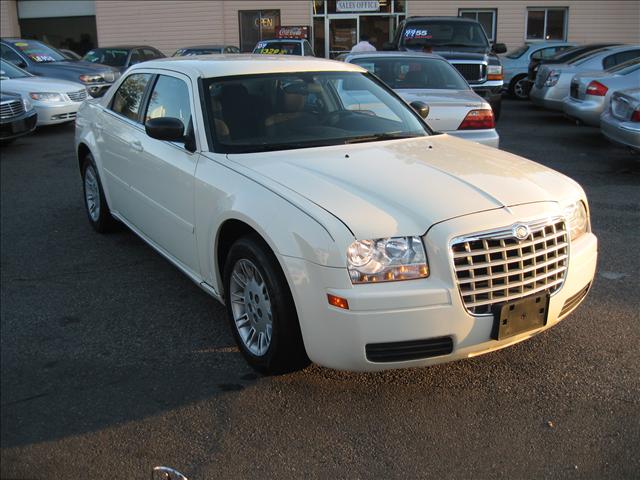 2005 Chrysler 300 for sale