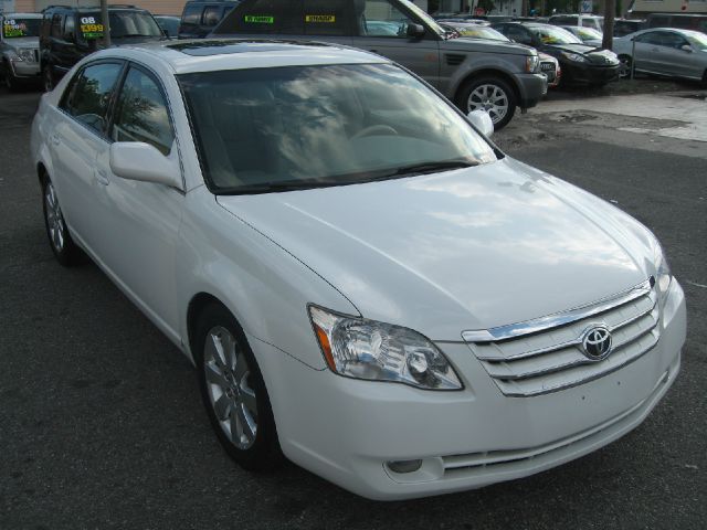 2006 Toyota Avalon