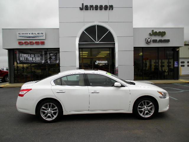 2011 Nissan Maxima for sale