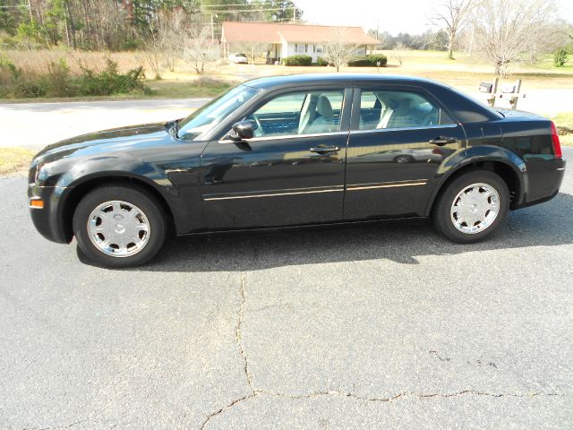 2005 Chrysler 300