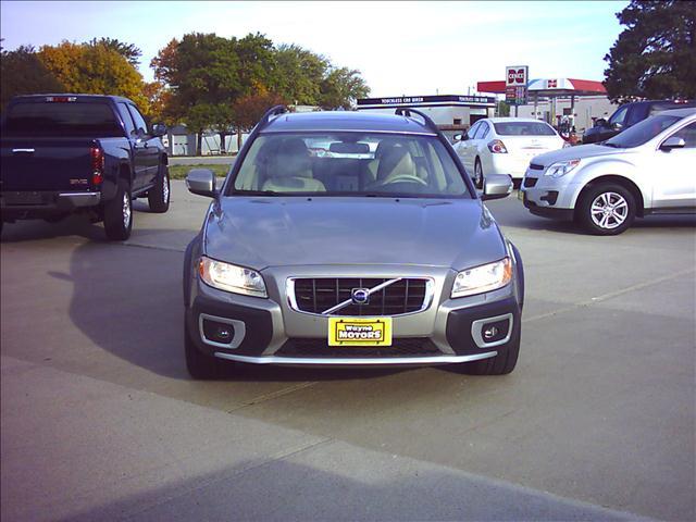 2008 Volvo XC70