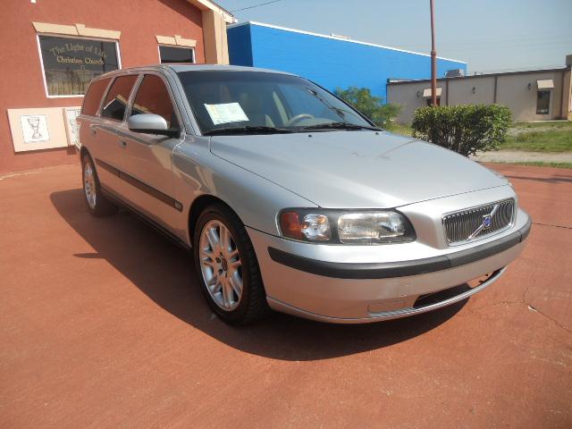 2004 Volvo V70 for sale