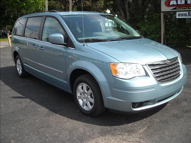 2010 Chrysler Town and Country for sale