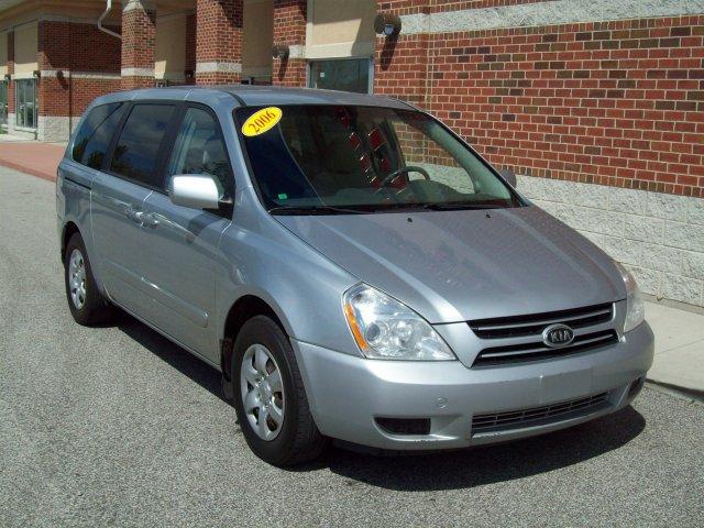 2006 Kia Sedona for sale