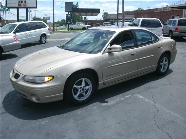 2000 Pontiac Grand Prix for sale
