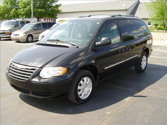 2007 Chrysler Town and Country for sale
