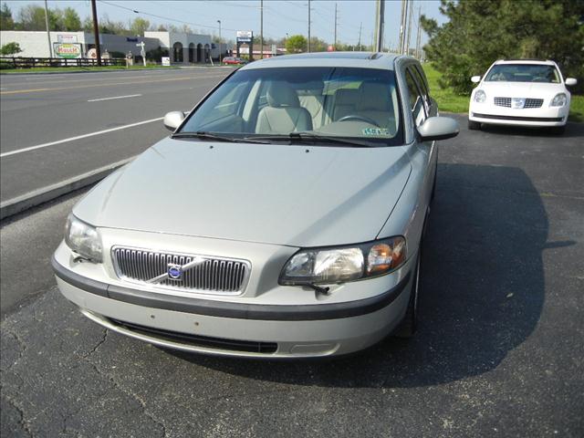 2003 Volvo V70 for sale