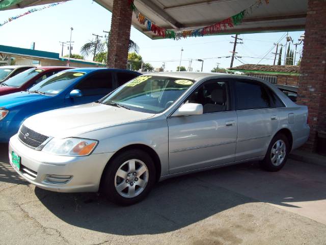 2001 Toyota Avalon for sale