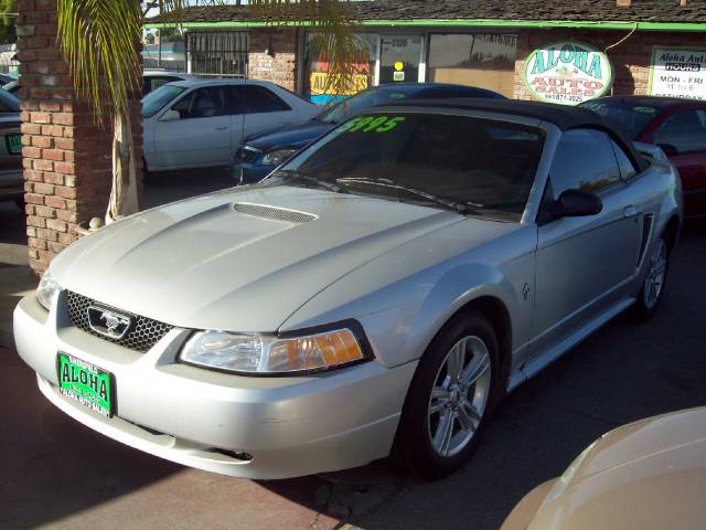 2000 Ford Mustang for sale