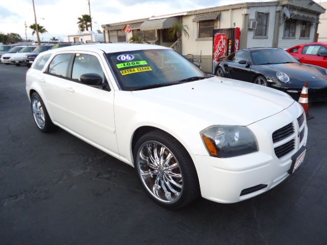 2006 Dodge Magnum for sale