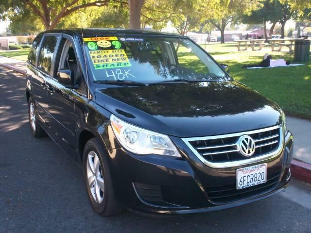 2009 Volkswagen Routan for sale