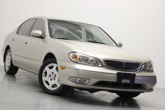 2000 Infiniti I30