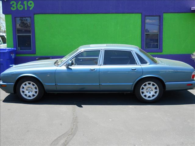 2001 Jaguar XJ8 for sale