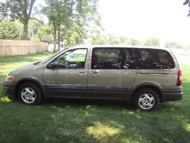 2000 Pontiac Montana for sale