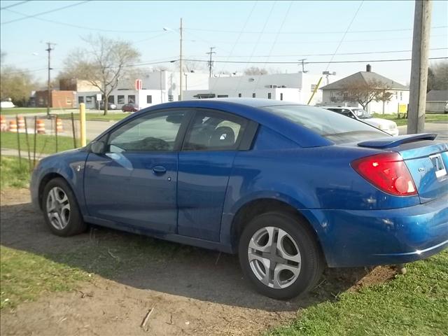 2004 Saturn Ion for sale