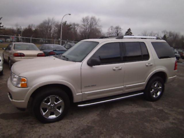 2005 Ford Explorer for sale