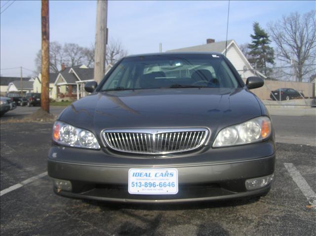 2000 Infiniti I30
