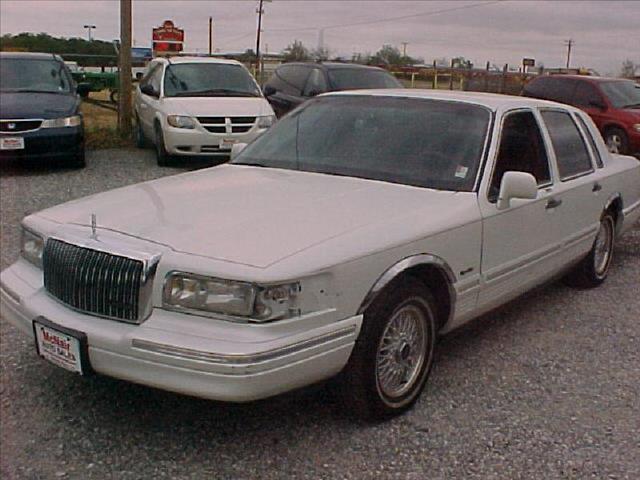 1997 Lincoln Town Car for sale