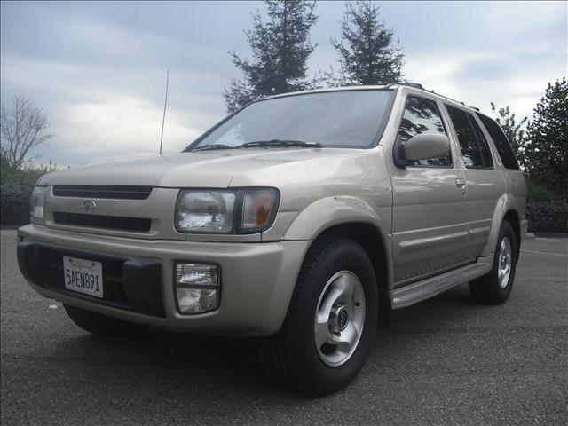 1998 Infiniti QX4 for sale