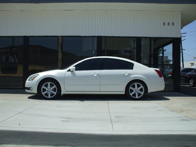 2004 Nissan Maxima