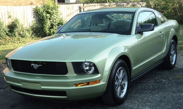 2005 Ford Mustang for sale