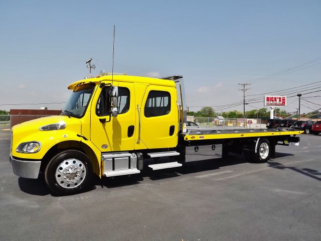 2014 Freightliner M2 Crew Cab
