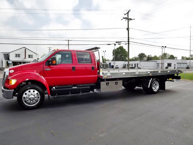 2013 Ford F-650 XLT Crew Cab